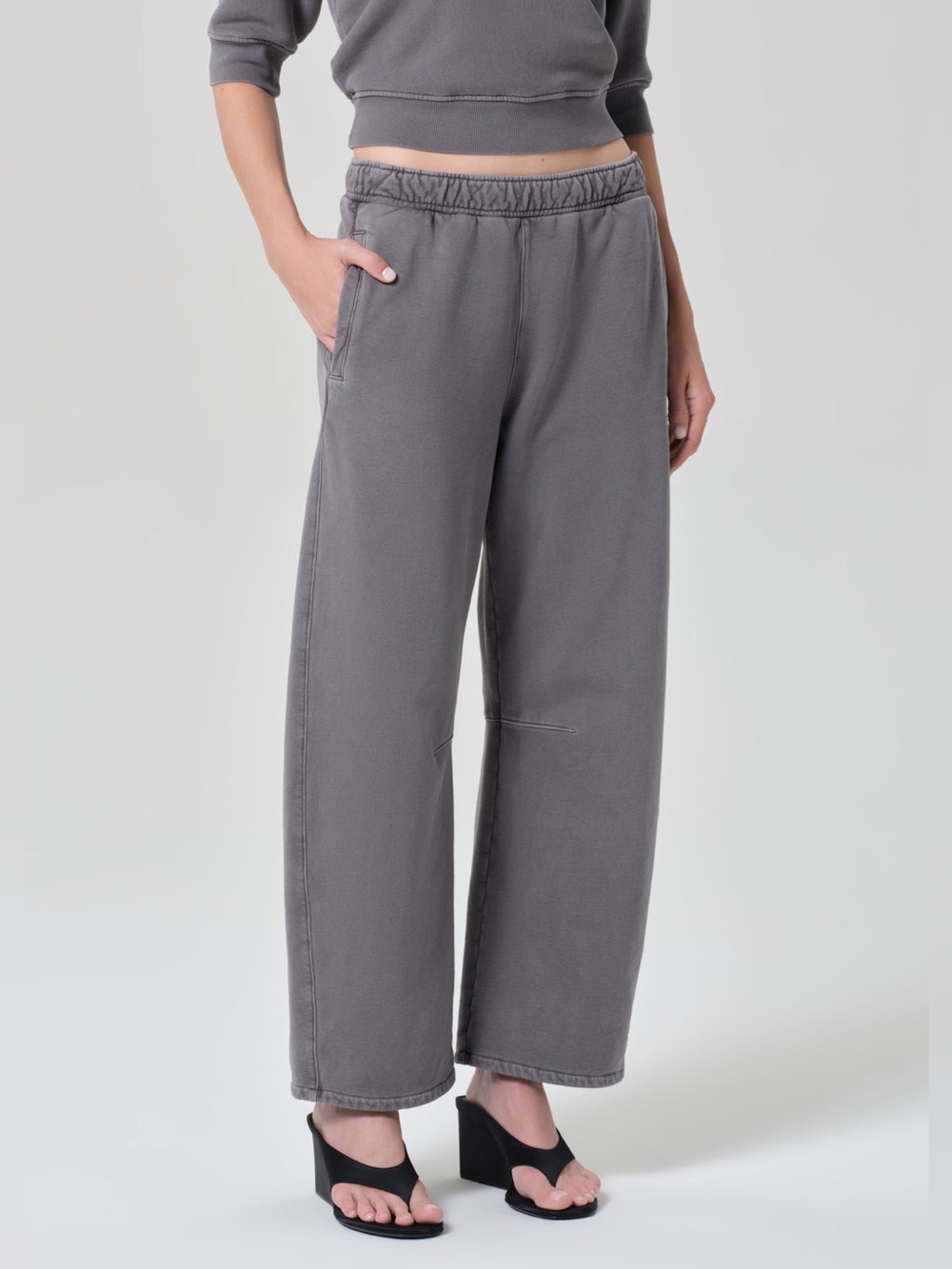 NEW Citizens of Humaity Miro Sweatpants Dark Gray Barrel Leg Size XS